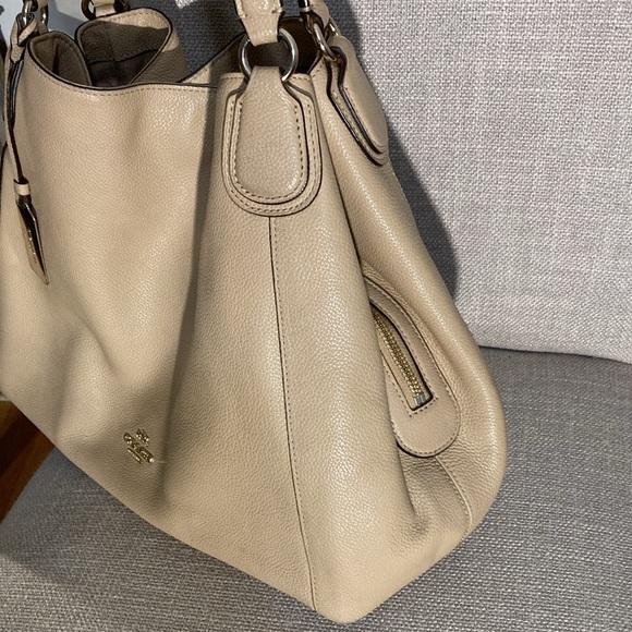 Coach Edie Crème shoulder bag - Picture 5 of 12